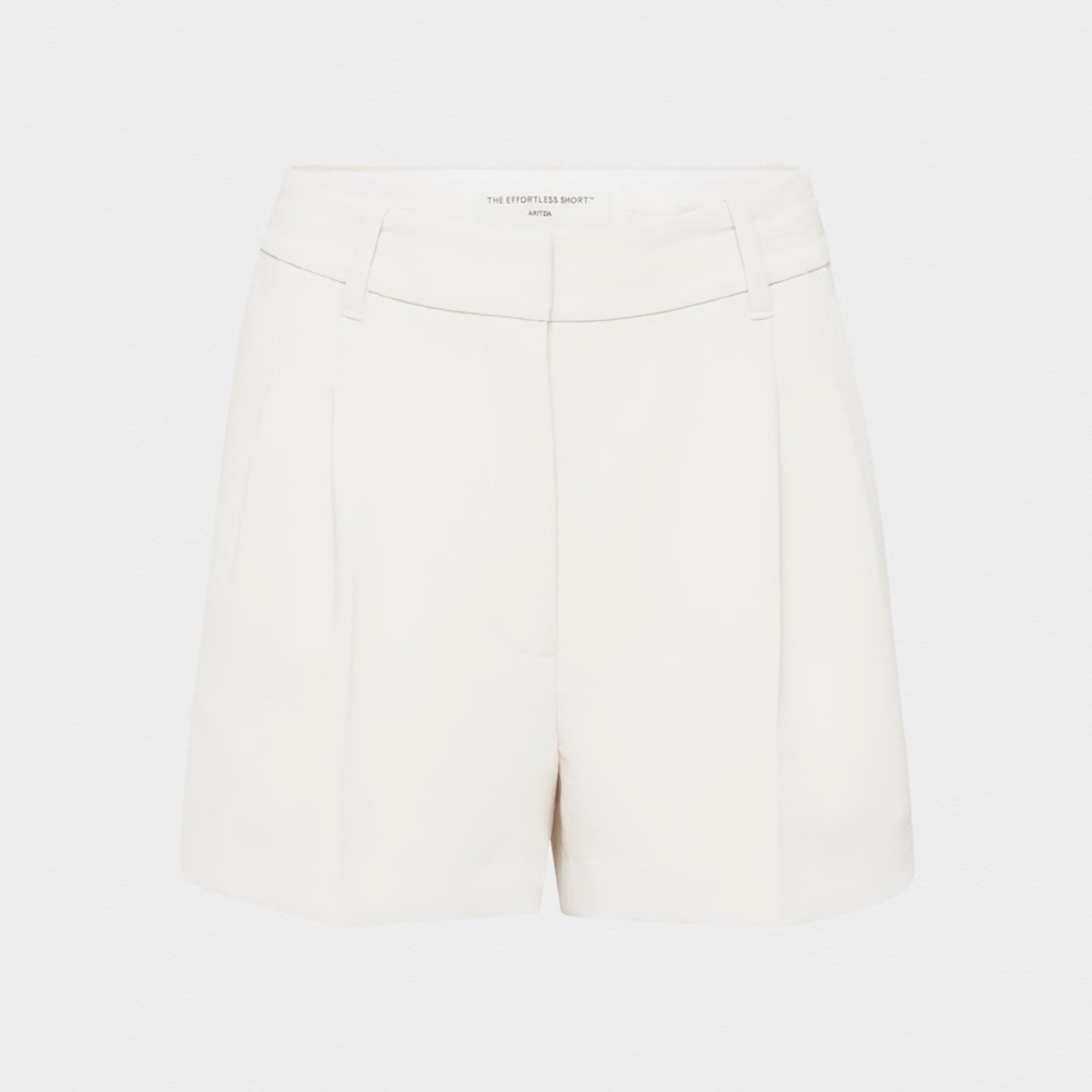 (NWT) Aritzia Wilfred Effortless Shorts 3”